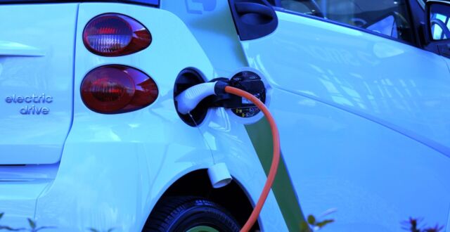 Gewijzigd AREI met nieuwe regels rond laadinstallaties elektrische voertuigen